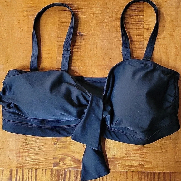 BIKINI SWIM TOP - Picture 1 of 6